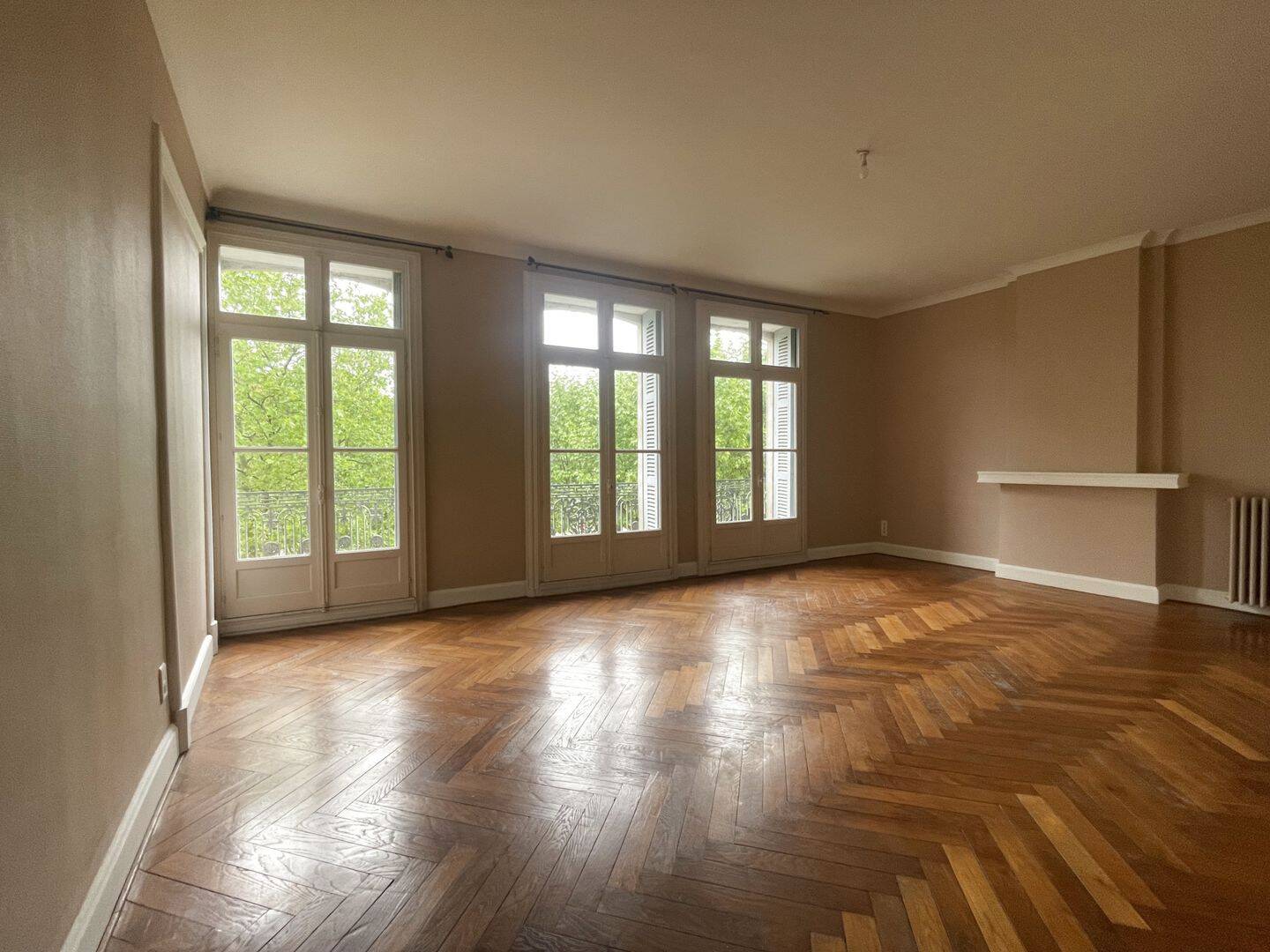 Appartement 3 pièces 83 m² · à Béziers · 83,3 m² · 670 €