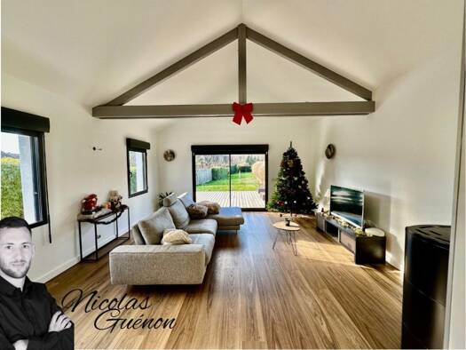 Maison à vendre 350 000 € 4 pièces 3 chambres 129 m² 1 100 m² de terrain Saint-Jean-de-Soudain 38110