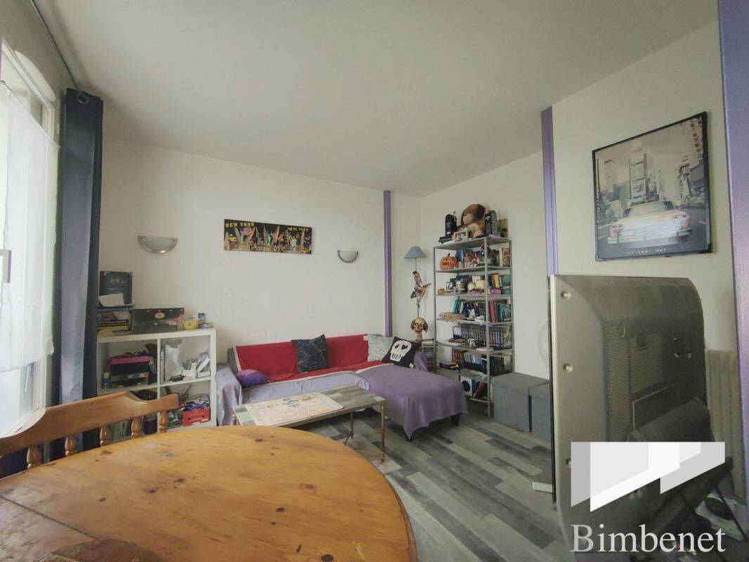 Appartement 4 pièces 70 m² · à Orléans · 70 m² · 90 000 €