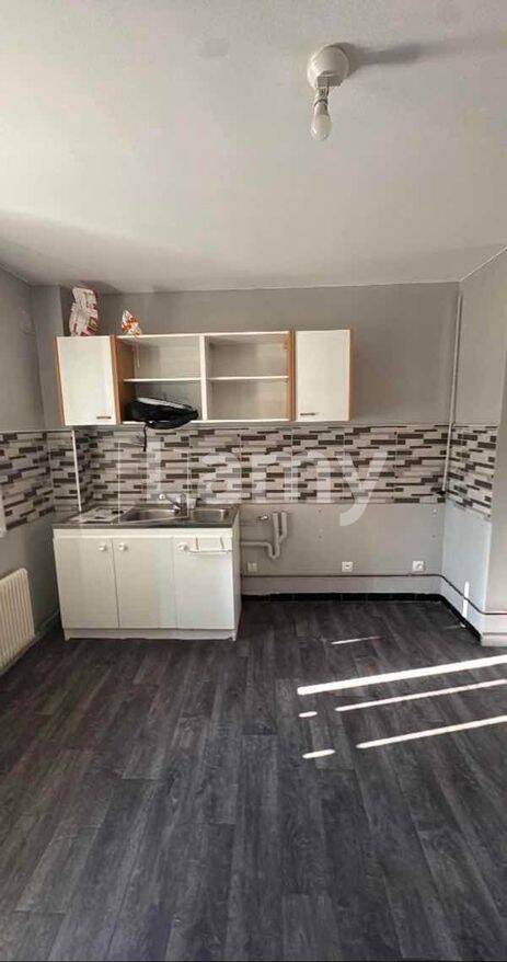 Appartement 3 pièces 67 m² · à Lyon 7ème Arrondissement · 67 m² · 869 €