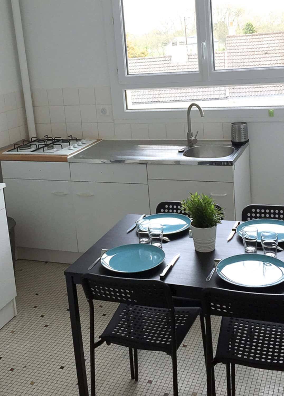 Spacious room with balcony - 15m² - NT2 - Colocation — 7