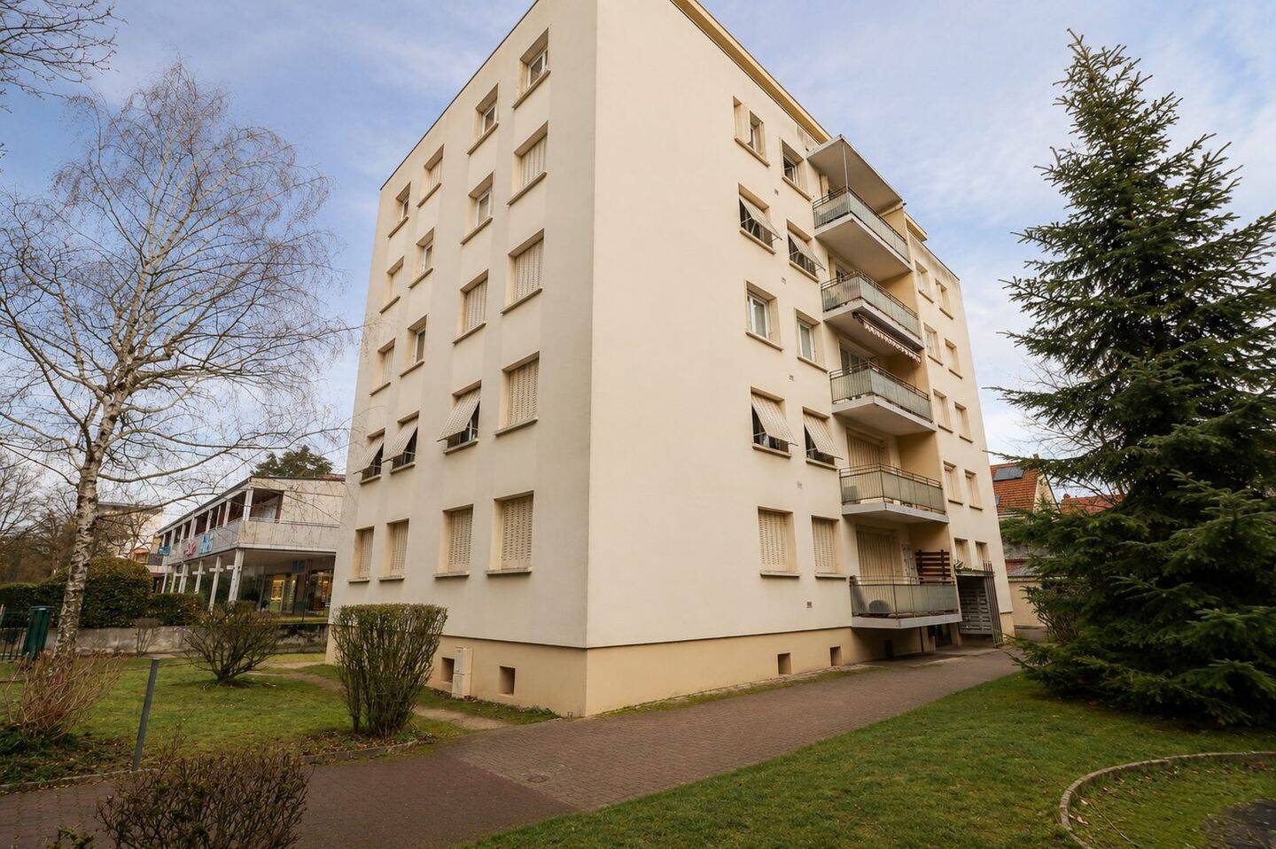 2 pièces 34 m² · à Dijon · 34 m² · 520 €