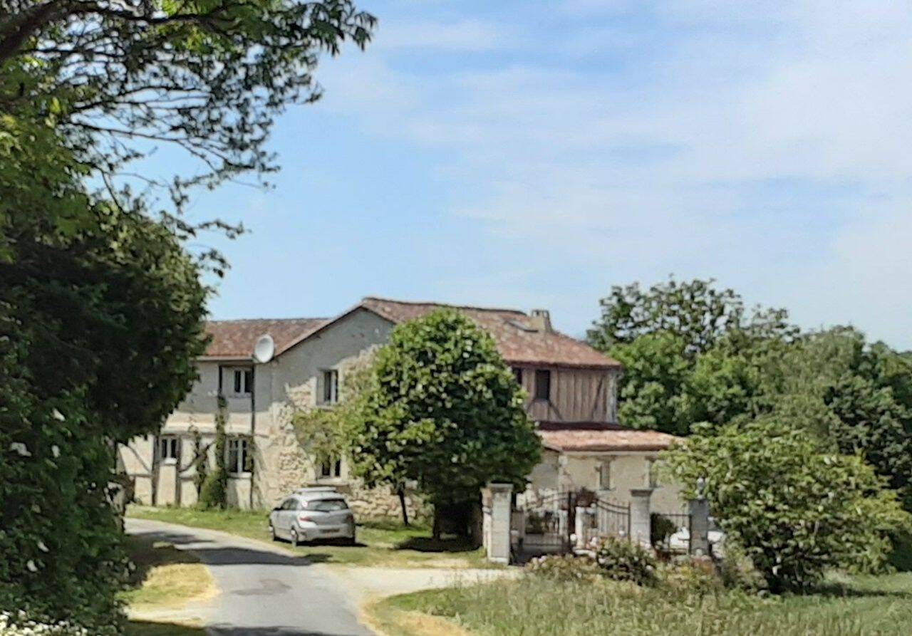 Maison 7 pièces 240 m² · à Saint Privat en Périgord · 240 m² · 348 000 €