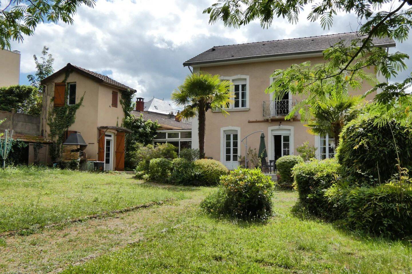 Maison 12 pièces 320 m² · à Le Creusot · 320 m² · 349 650 €