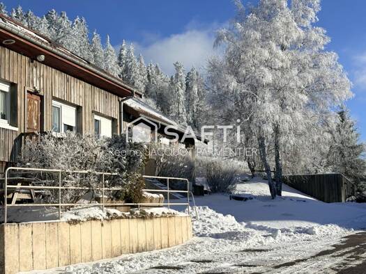 Immeuble à vendre 840 000 € 546 m² Ecarts et Coteaux Gérardmer 88400