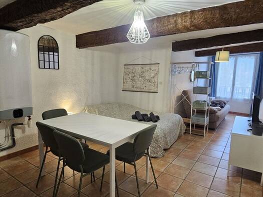 Appartement à vendre 65 000 € 1 pièce 28 m² Étage 1/4 Riez 04500