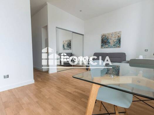 Appartement à louer 594 € 1 pièce 25 m² 1er étage Flammarion Lyon 4ème arrondissement 69004