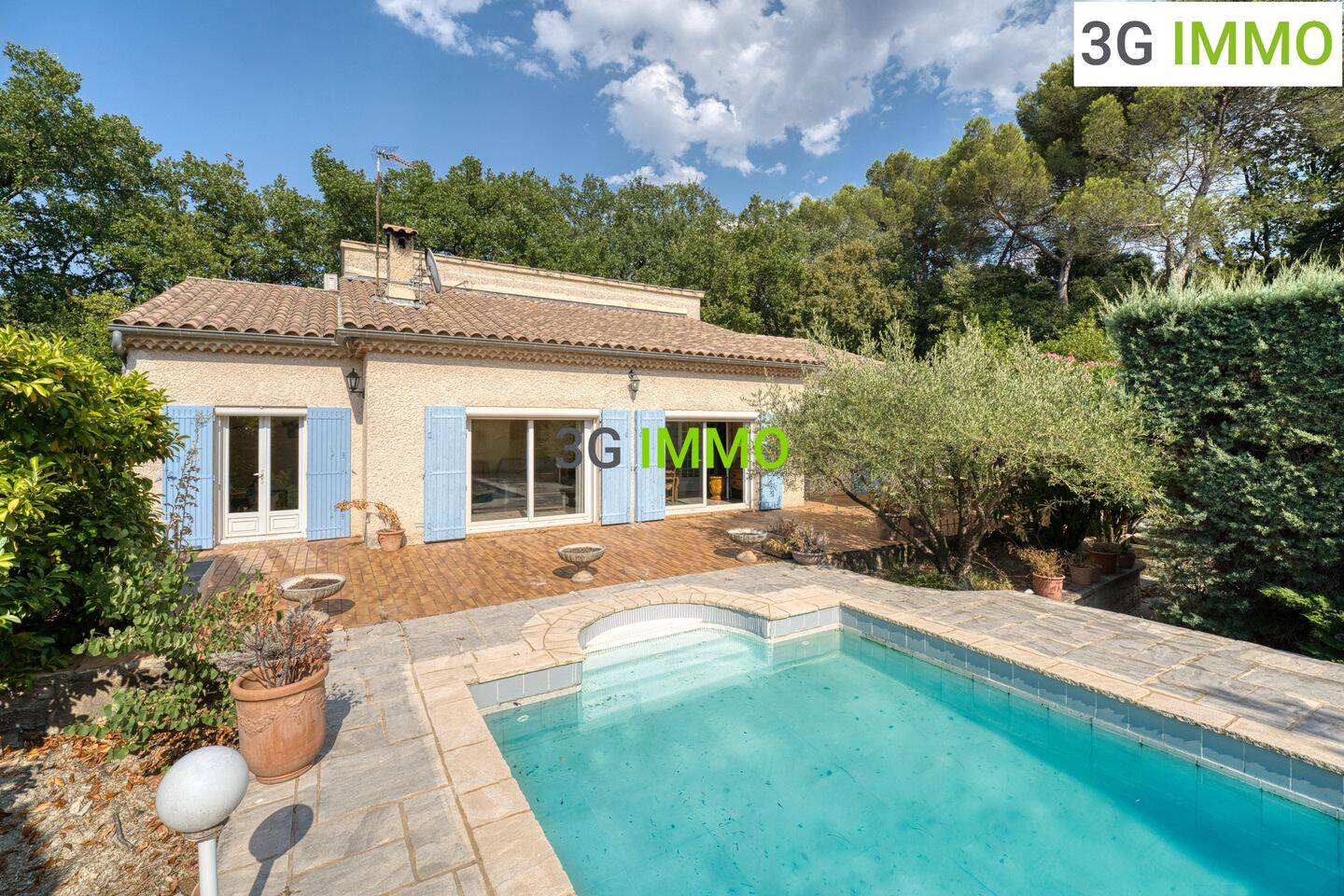 Maison 6 pièces 165 m² · à Mondragon · 165 m² · 399 000 €