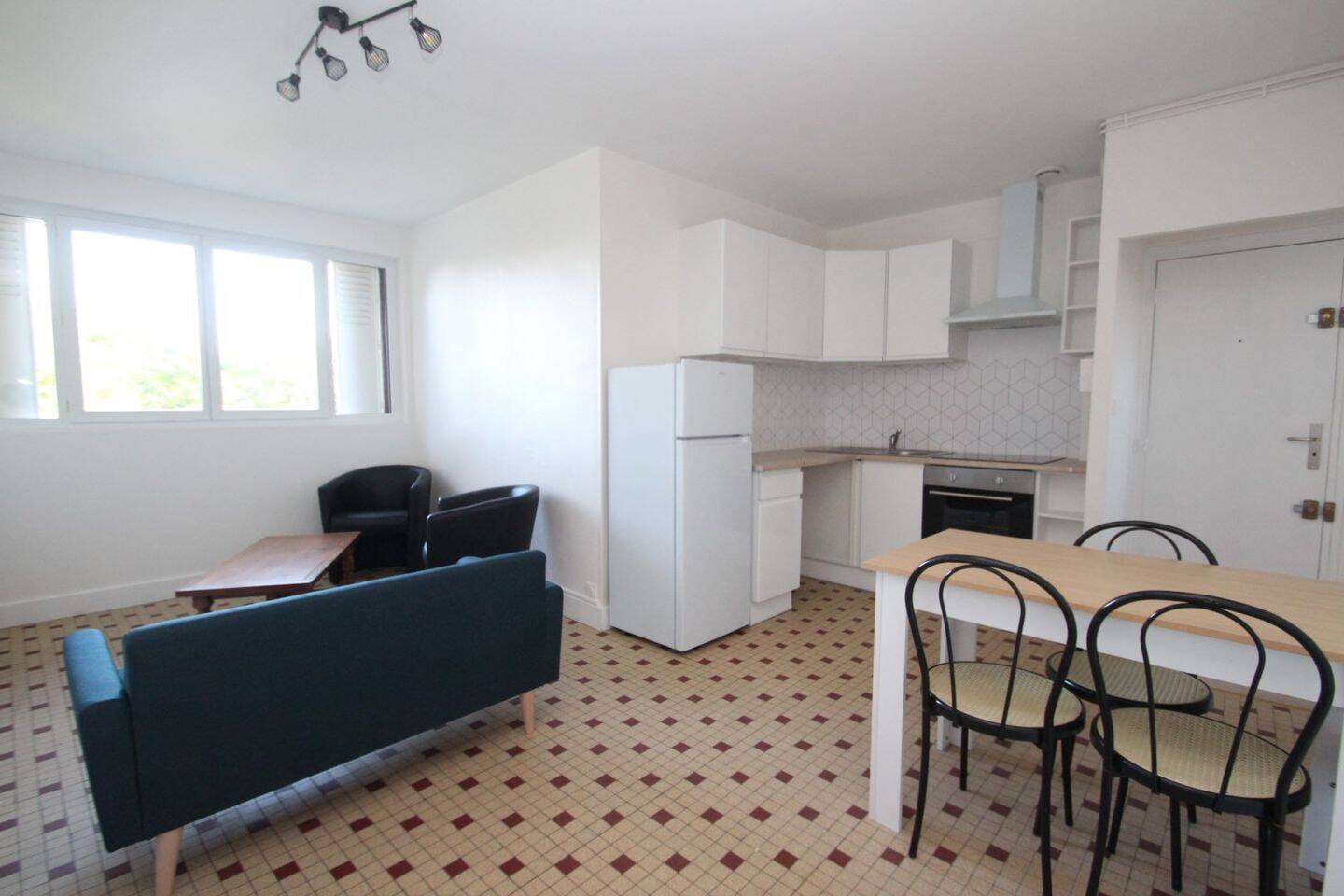 Appartement 2 pièces 36 m² · à Decize · 36 m² · 450 €