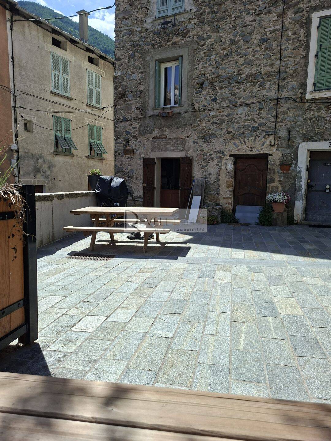 Appartement 2 pièces 23 m² · à Isola · 23 m² · 66 000 €
