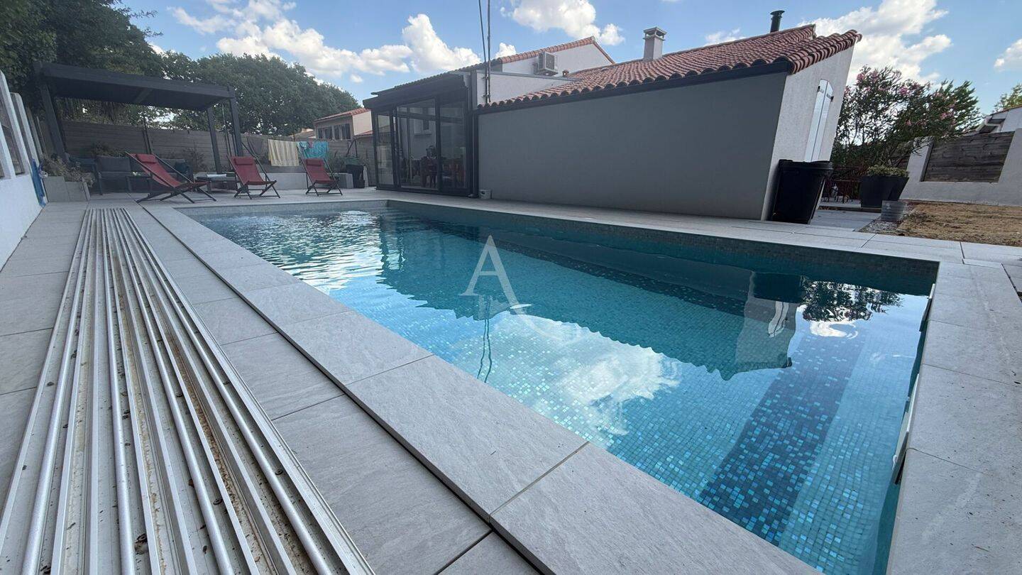 Maison 7 pièces 145 m² · à La Roche-sur-Yon · 145 m² · 344 985 €