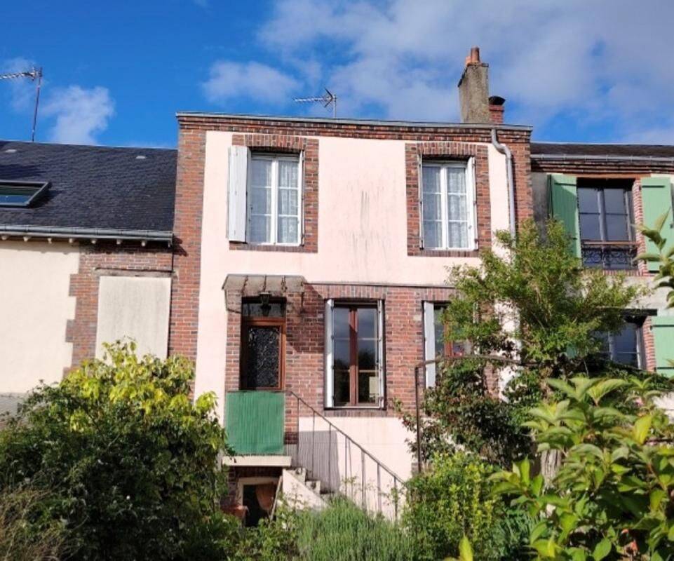 Maison 4 pièces 95 m² · à Brou · 95 m² · 81 000 €