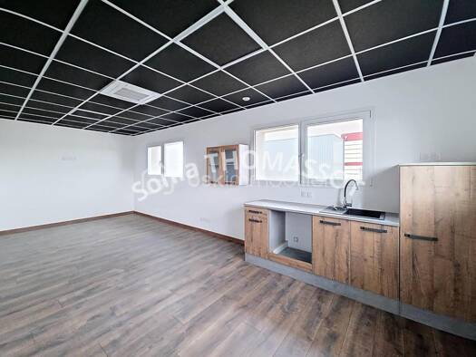 Espace bureau à vendre 352 000 € 350 m² de bureaux Saint-Usage 21170