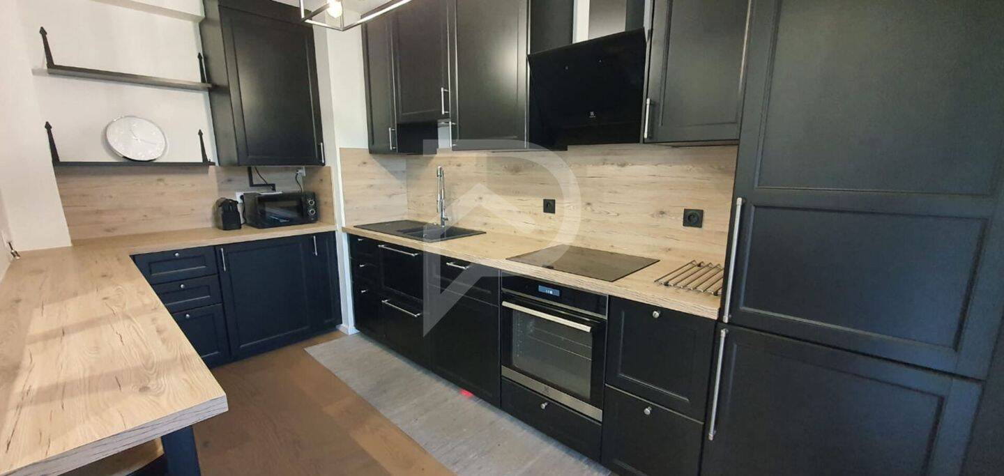 Appartement 3 pièces 72 m² · à Blagnac · 72 m² · 1 222 €
