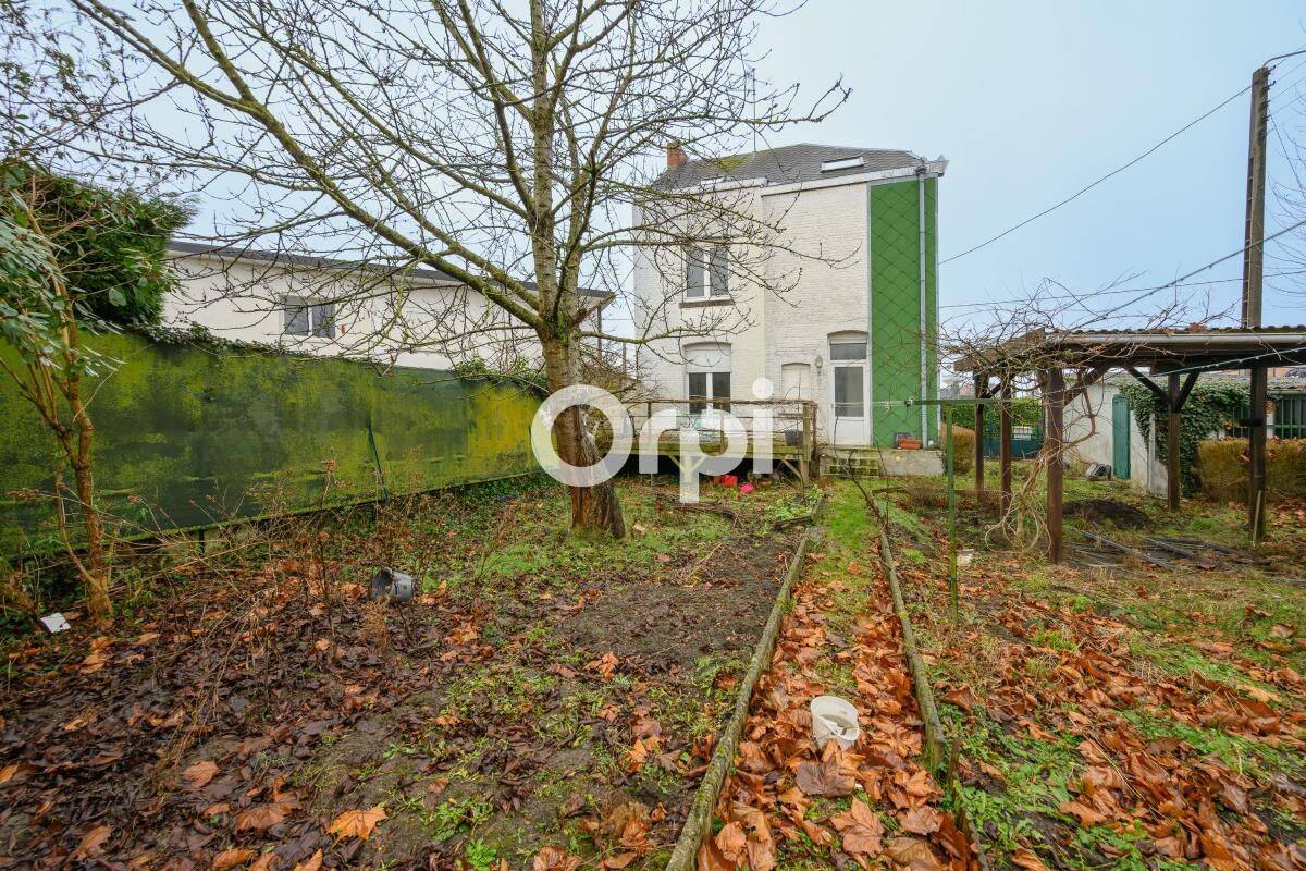 Maison 5 pièces 152 m² · à Maubeuge · 152 m² · 160 000 €
