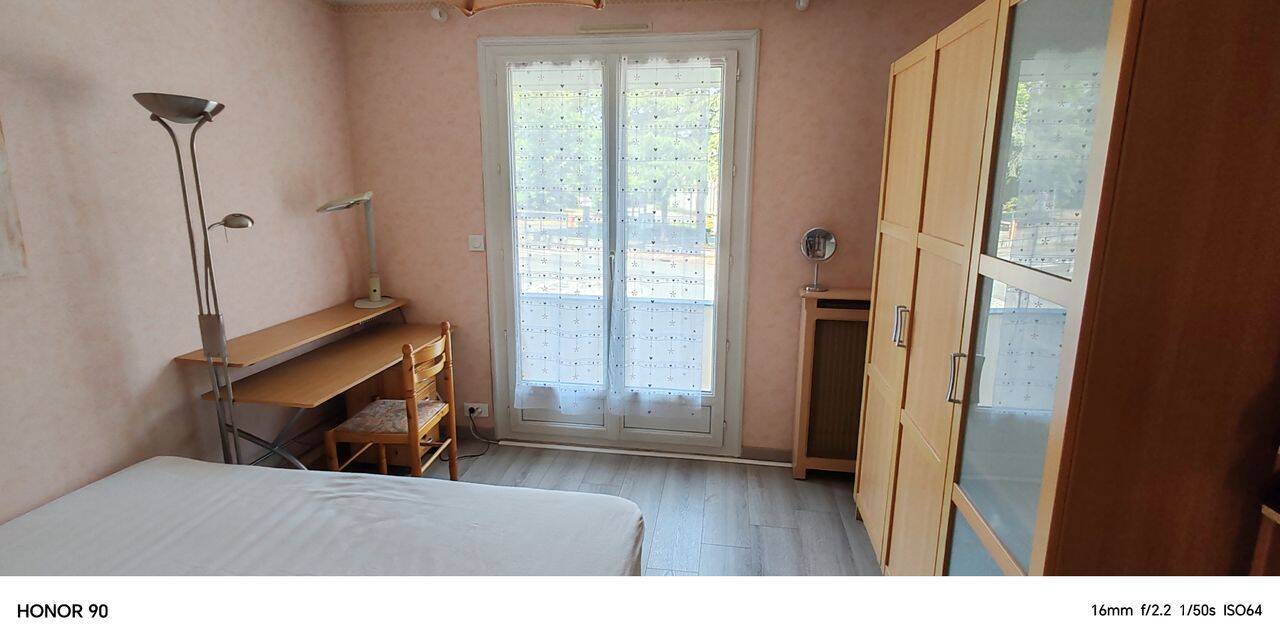 Appartement 1 pièce 12 m² · à Saint-Sébastien-sur-Loire · 12 m² · 420 €
