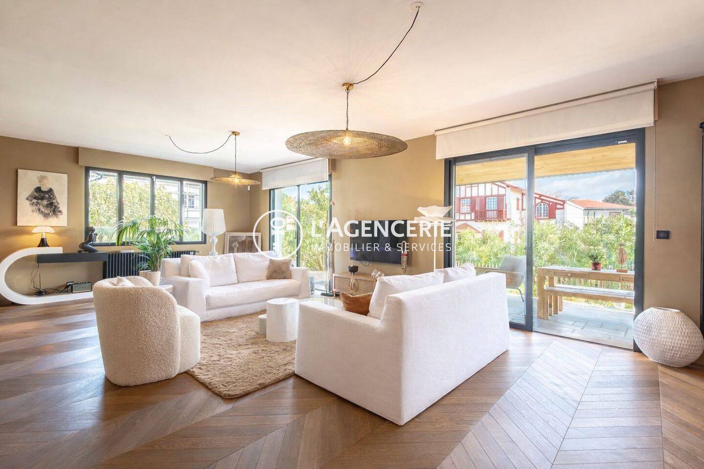 Maison 6 pièces 192 m² · à Biarritz · 192 m² · 1 690 000 €