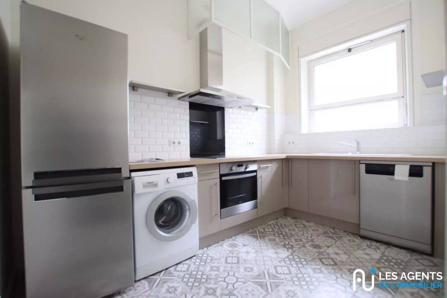 Appartement 4 pièces 96 m² · à Orléans · 95,9 m² · 1 400 €