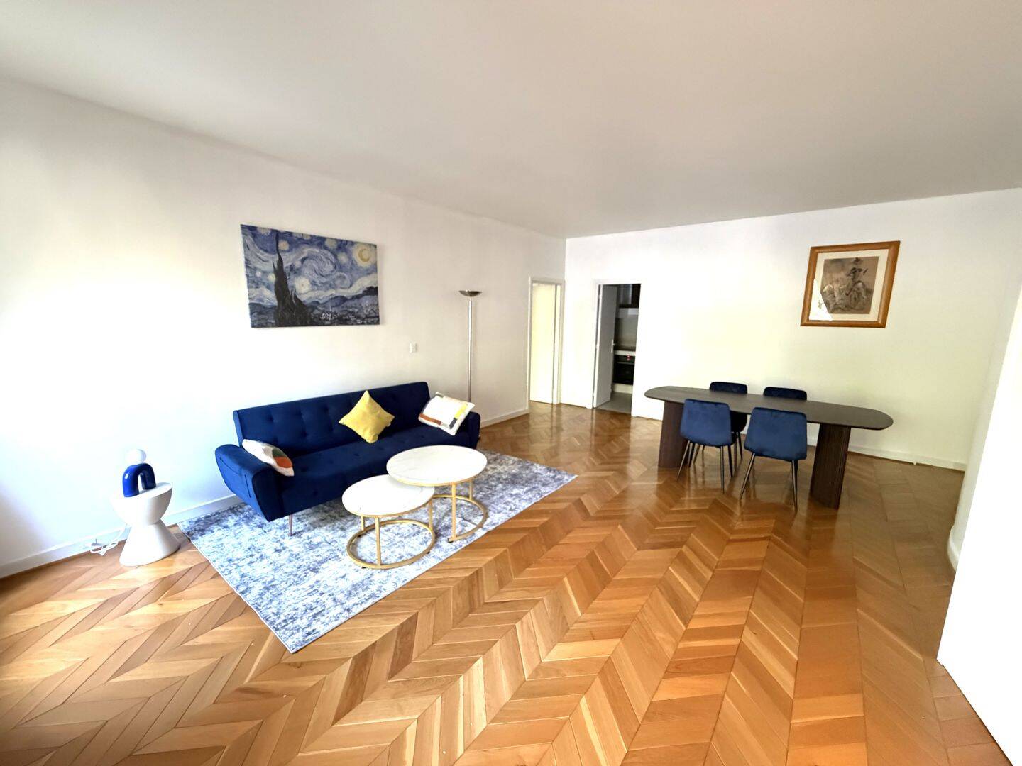 Appartement 2 pièces 64 m² · à Paris 7ème Arrondissement · 63,6 m² · 2 490 €/mois