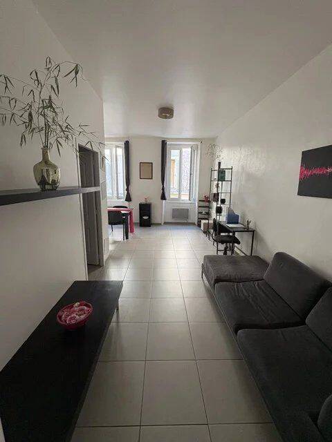 Appartement 2 pièces 48 m² · à Montélimar · 48 m² · 550 €