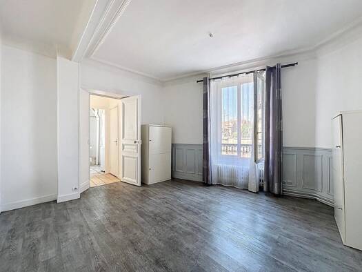 Appartement à vendre 106 000 € 1 pièce 28 m² RDC/3 Bernard de Palissy Villeneuve-Saint-Georges 94190