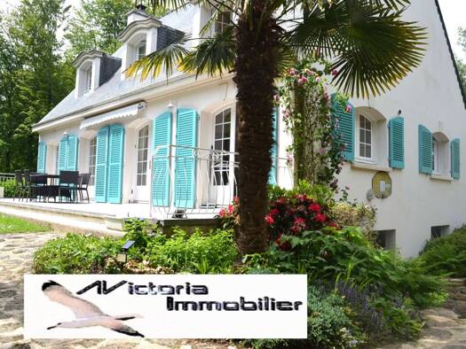 Maison à vendre 464 900 € 6 pièces 4 chambres 170 m² 3 400 m² de terrain Plouay 56240