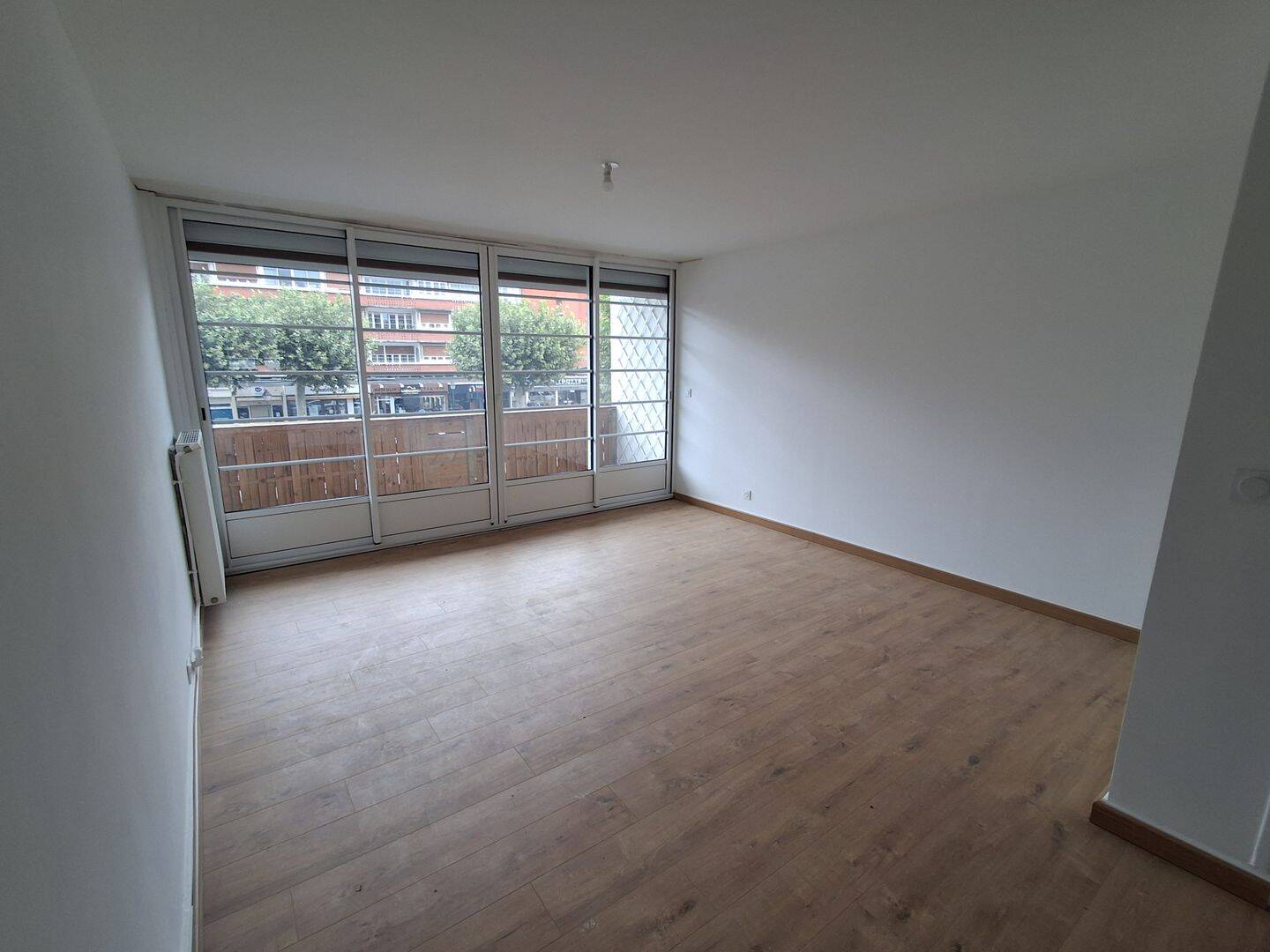 Appartement 5 pièces 100 m² · à Lisieux · 100 m² · 190 000 €