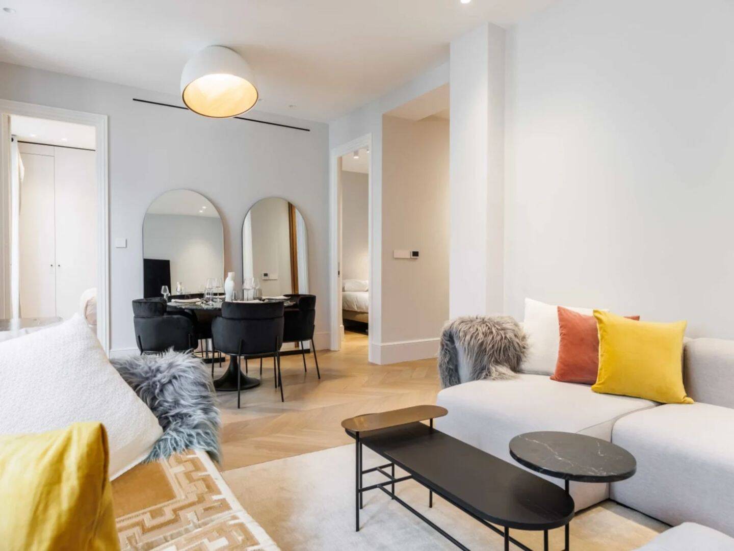 Appartement 4 pièces 71 m² · à Paris 1er Arrondissement · 71 m² · 1 300 €