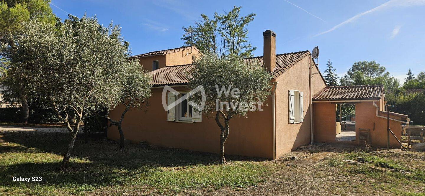 Maison 5 pièces 108 m² · à Saint-Maximin-la-Sainte-Baume · 108 m² · 449 900 €