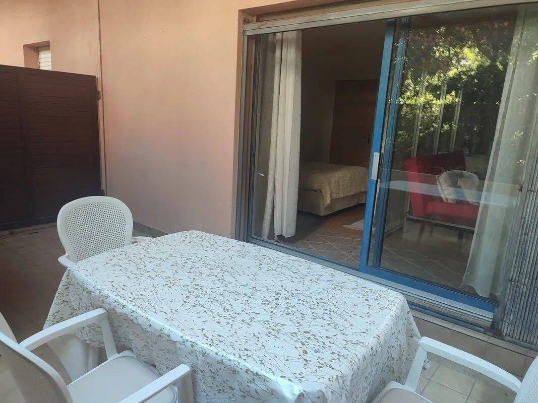Appartement 2 pièces 43 m² · à Marseille 8ème Arrondissement · 43 m² · 820 €