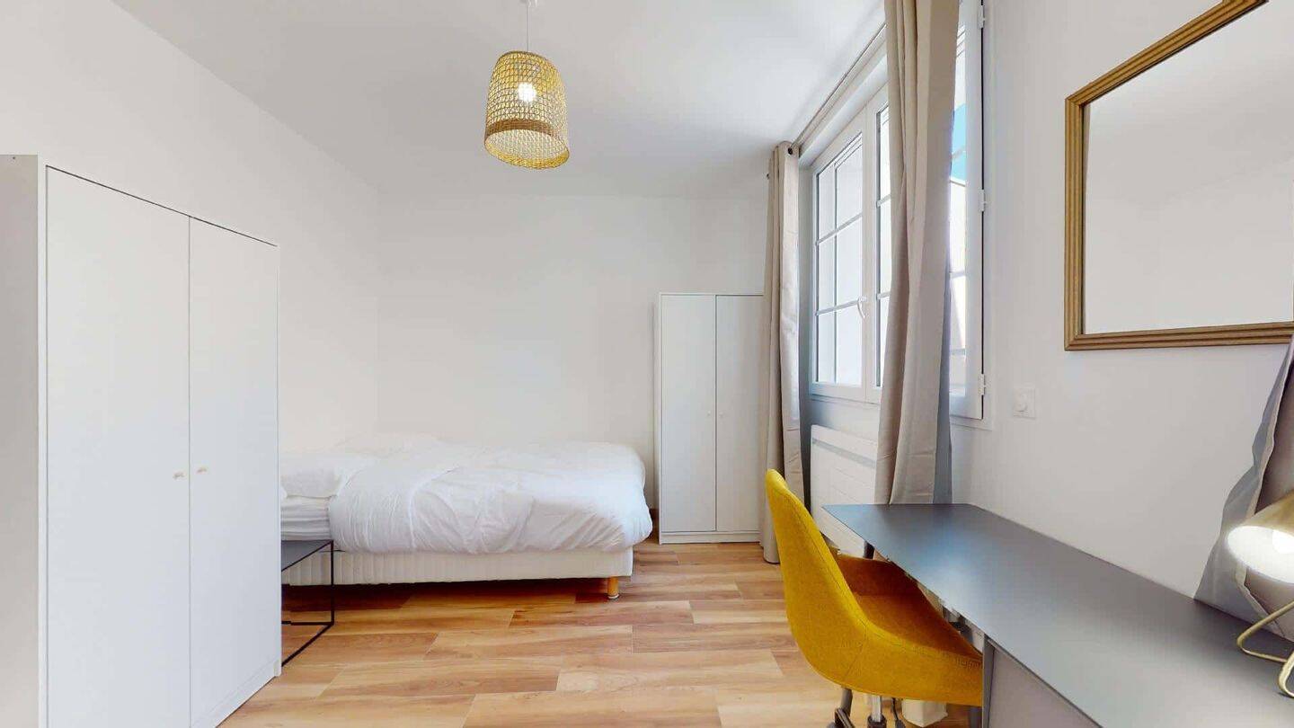 1 pièce 15 m² · à Villejuif · 15 m² · 1 009 €/mois