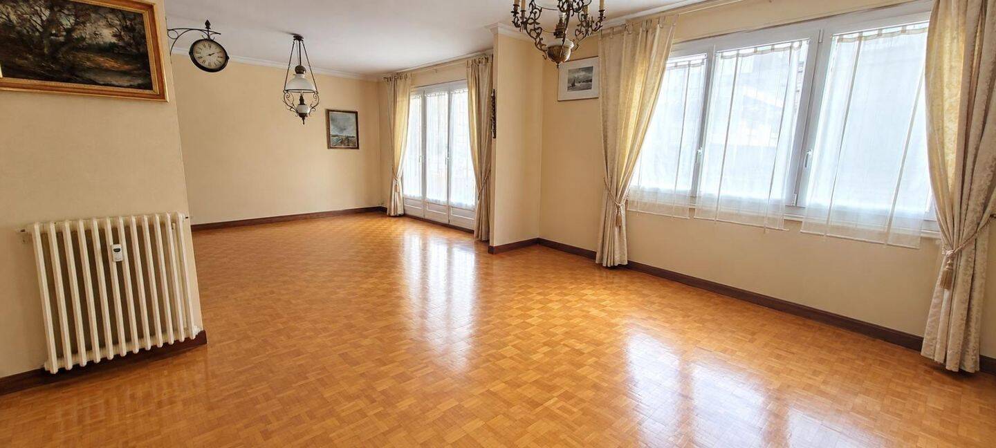 Appartement 4 pièces 120 m² · à Saint-Brieuc · 120 m² · 179 350 €
