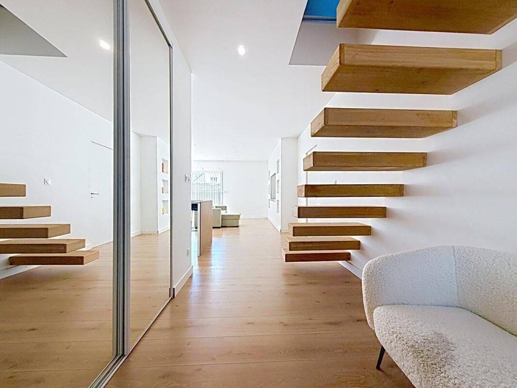 Maison 7 pièces 125 m² · à Frénouville · 125 m² · 330 000 €