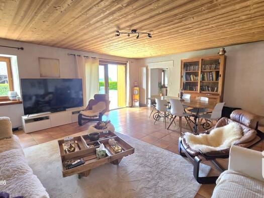 Maison à vendre 699 000 € 6 pièces 3 chambres 183 m² 754 m² de terrain Bellecombe-en-Bauges 73340