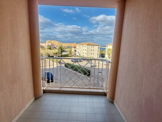 Appartement à vendre 335 000 € 3 pièces 2 chambres 58 m² Étage 1/3 L'Île-Rousse 20220