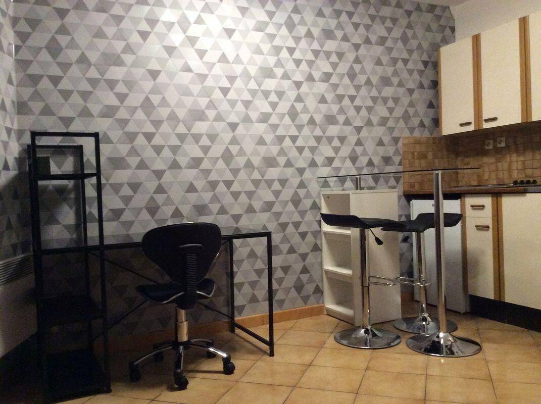 Appartement 1 pièce 15 m² · à Lille · 15 m² · 420 €/mois