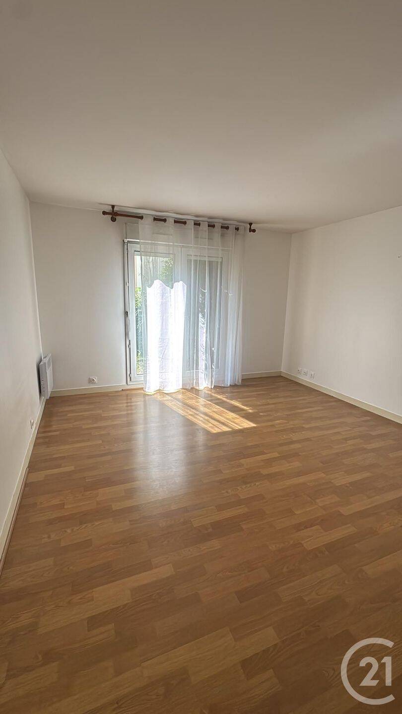 Appartement 2 pièces 48 m² · à Arpajon · 47,7 m² · 800 €