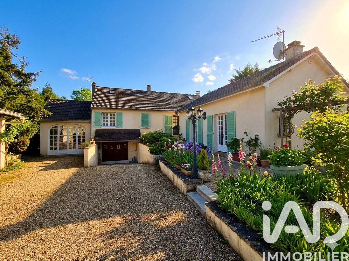 Maison 7 pièces 152 m² · à Le Val d'Hazey · 152 m² · 327 000 €