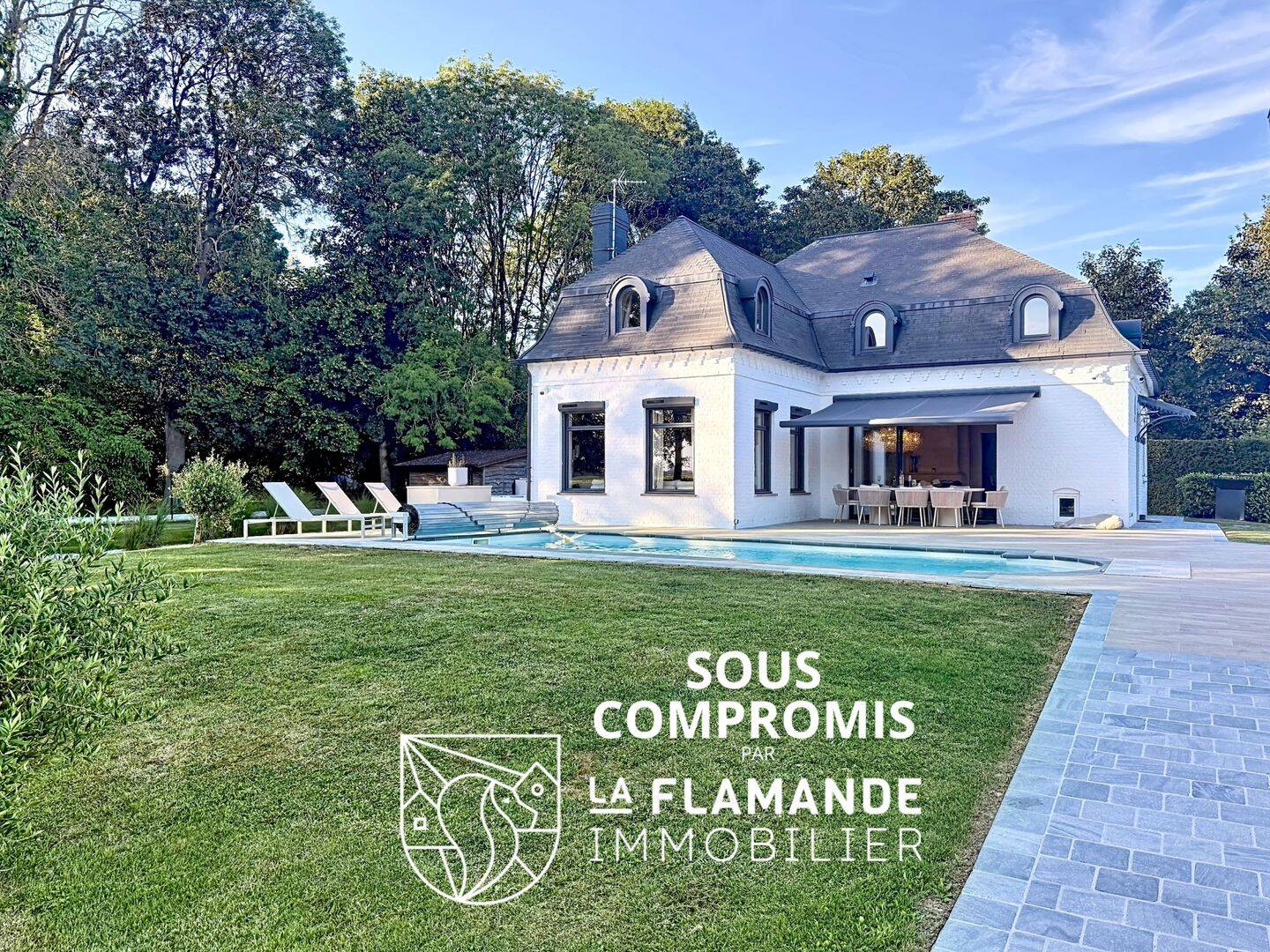 Maison 6 pièces 140 m² · à Arnèke · 140 m² · 615 000 €