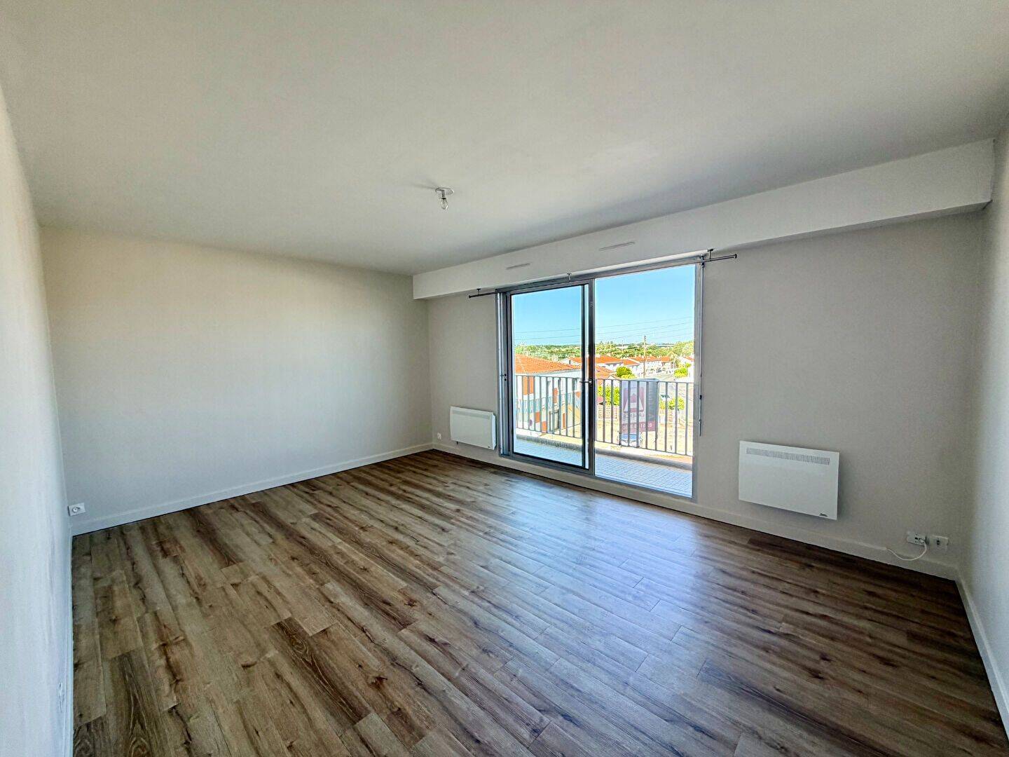 Appartement 2 pièces 51 m² · à Saint-Gilles-Croix-de-Vie · 51 m² · 610 €