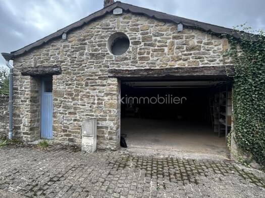 Parking à vendre 39 000 € 53 m² Renwez 08150