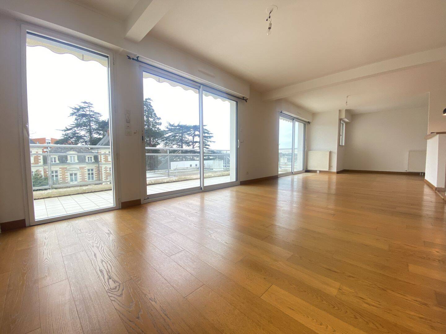 Appartement 3 pièces 104 m² · à Nantes · 103,6 m² · 1 195 €/mois