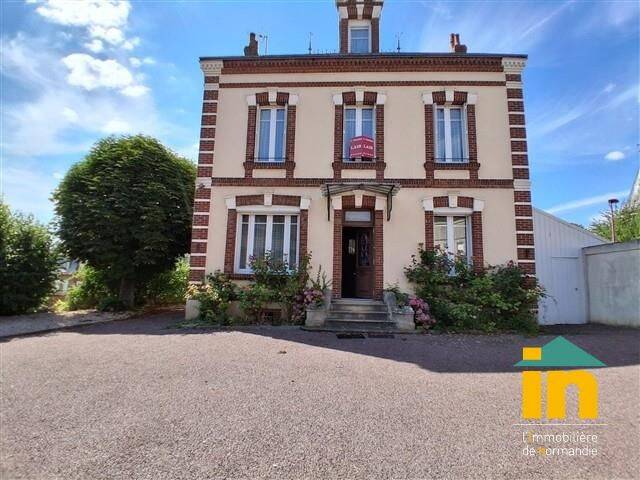 Maison 7 pièces 162 m² · à Gacé · 162 m² · 203 000 €