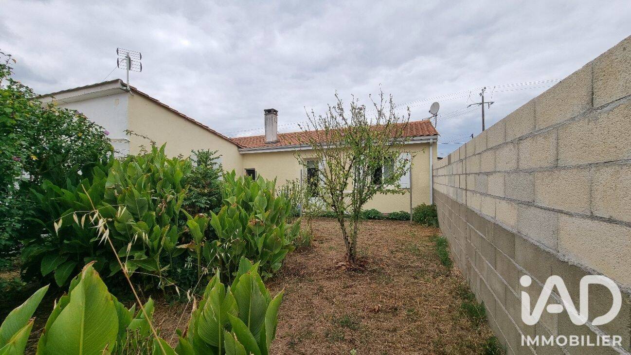 Maison 7 pièces 130 m² · à Mouliets-Et-Villemartin · 130 m² · 227 000 €