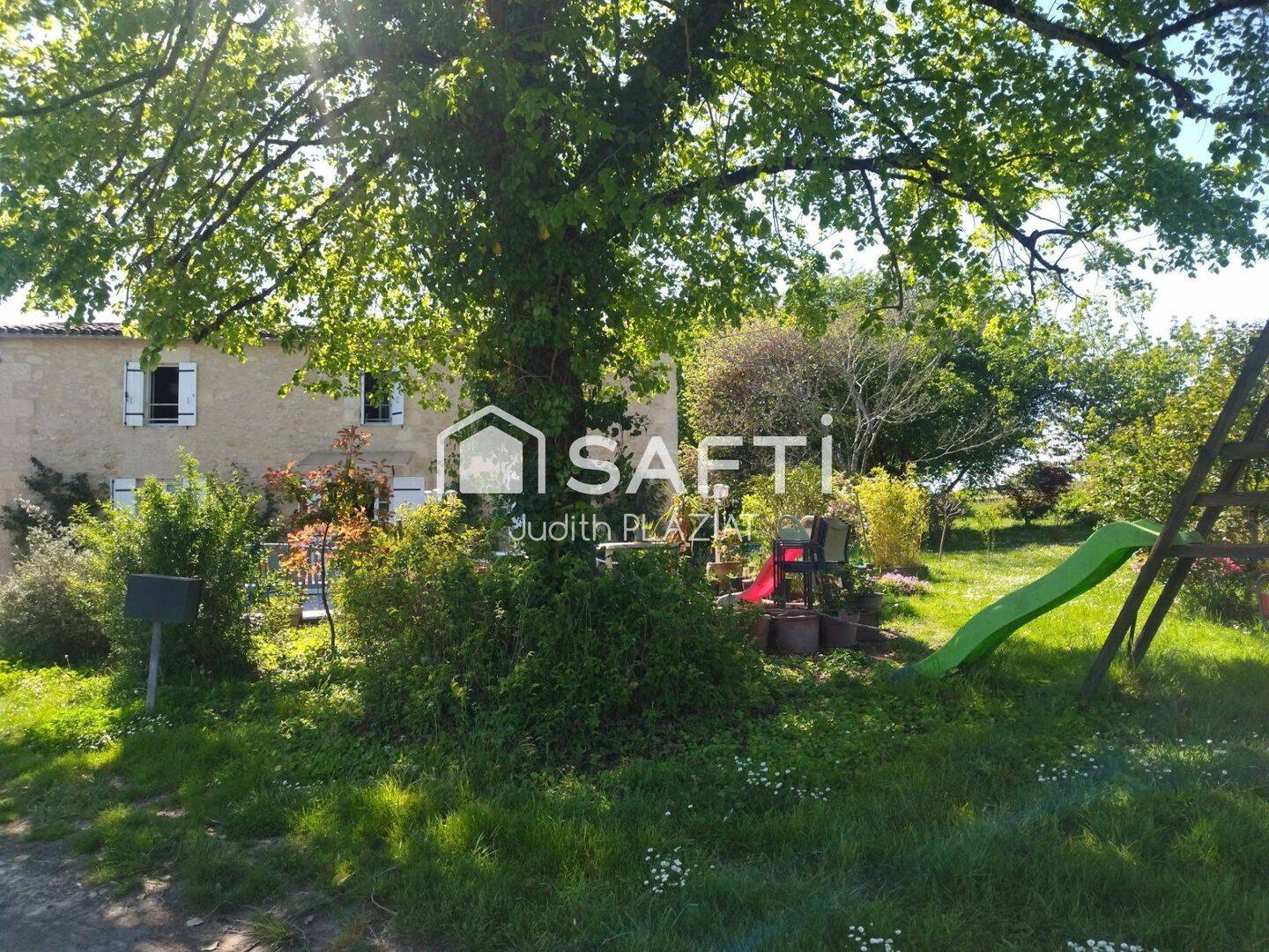Maison 6 pièces 160 m² · à Montignac · 160 m² · 309 000 €