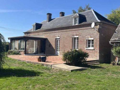 Maison 6 pièces 126 m² · à Lyons-la-Forêt · 126 m² · 262 000 €
