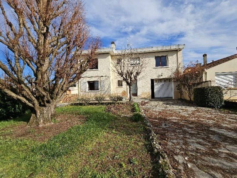 Maison 5 pièces 145 m² · à Bergerac · 145 m² · 222 000 €