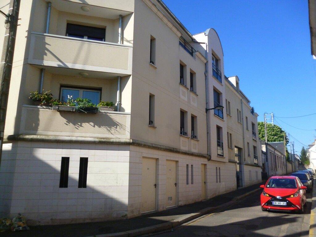 Appartement 1 pièce 27 m² · à Orléans · 27 m² · 521 €