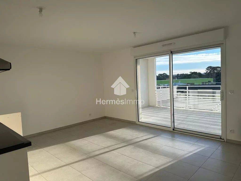 Appartement 3 pièces 62 m² · à Marseille 13ème Arrondissement · 61,8 m² · 1 060 €