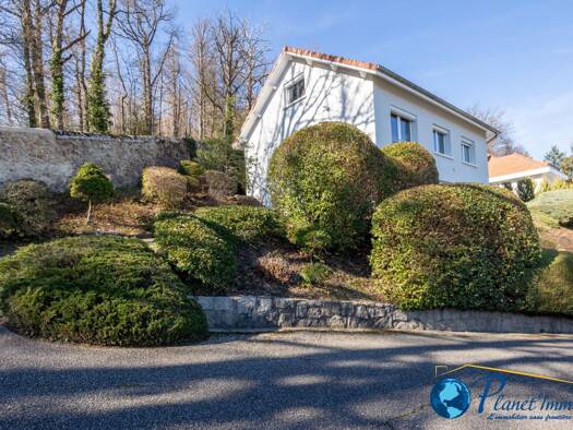 Maison à vendre 370 000 € 6 pièces 4 chambres 126 m² L'Étrat 42580